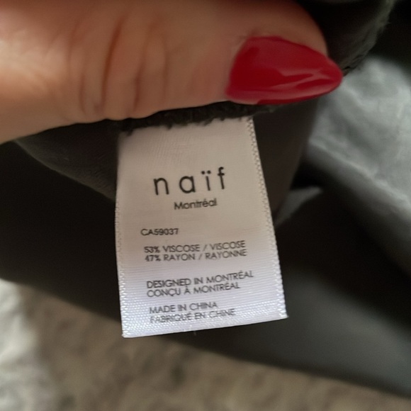 Naïf Montreal Dress - Picture 12 of 12